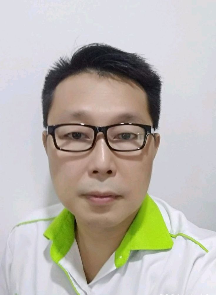 马兰地陪导游 Kevin 潘导