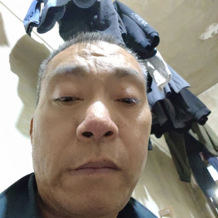 用户8095