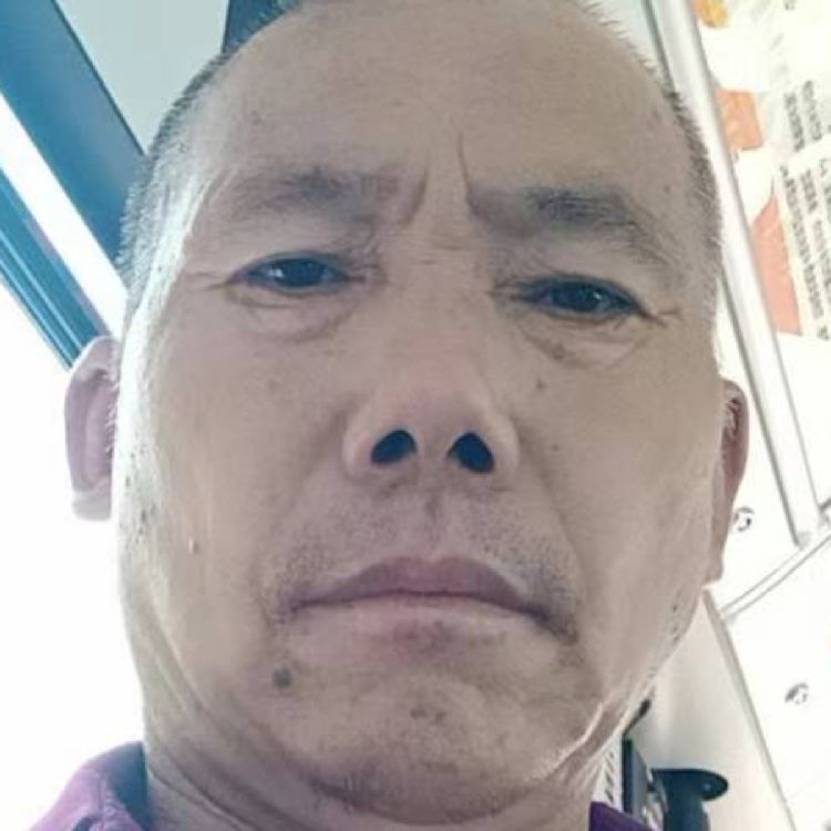 用户8828