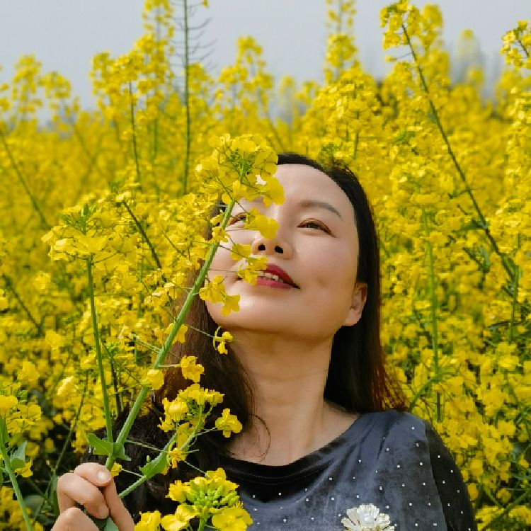 蔚蓝