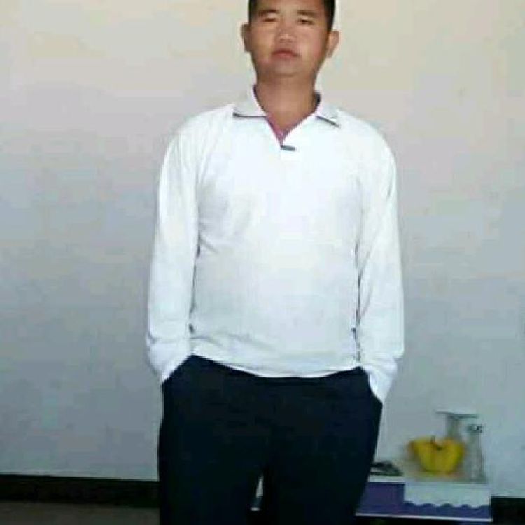 泪洒花下1