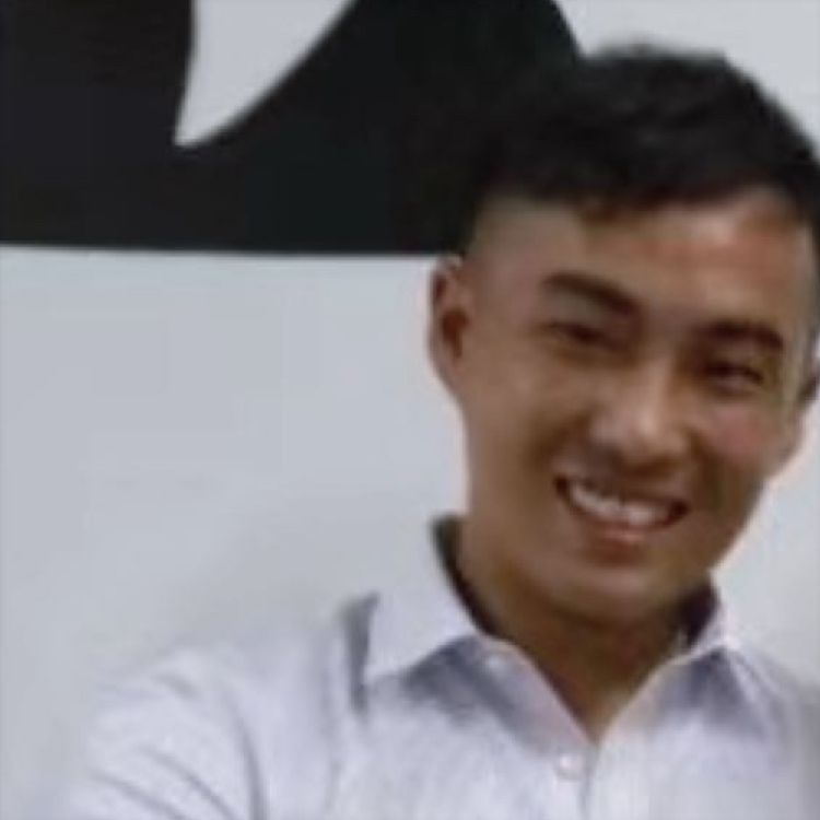 用户8483