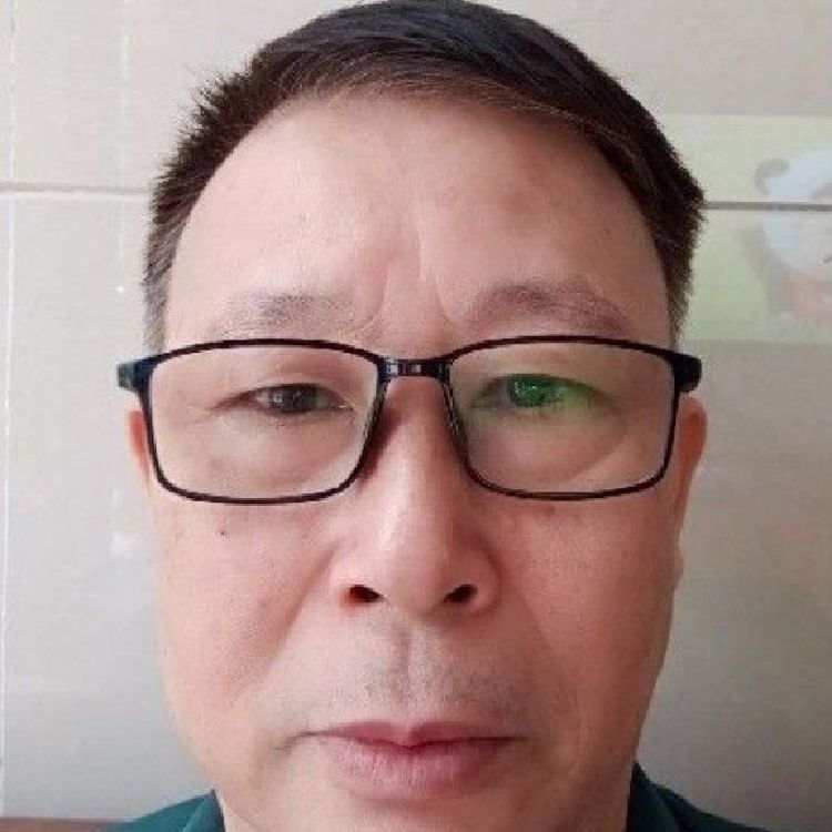 金铭