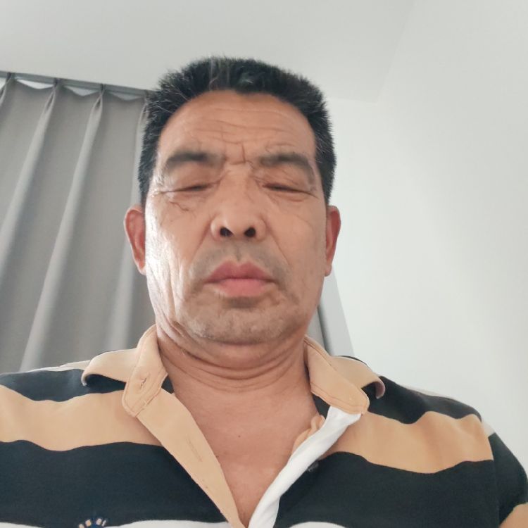 用户2483