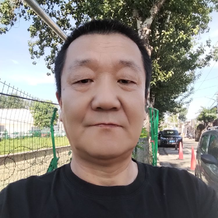用户1369